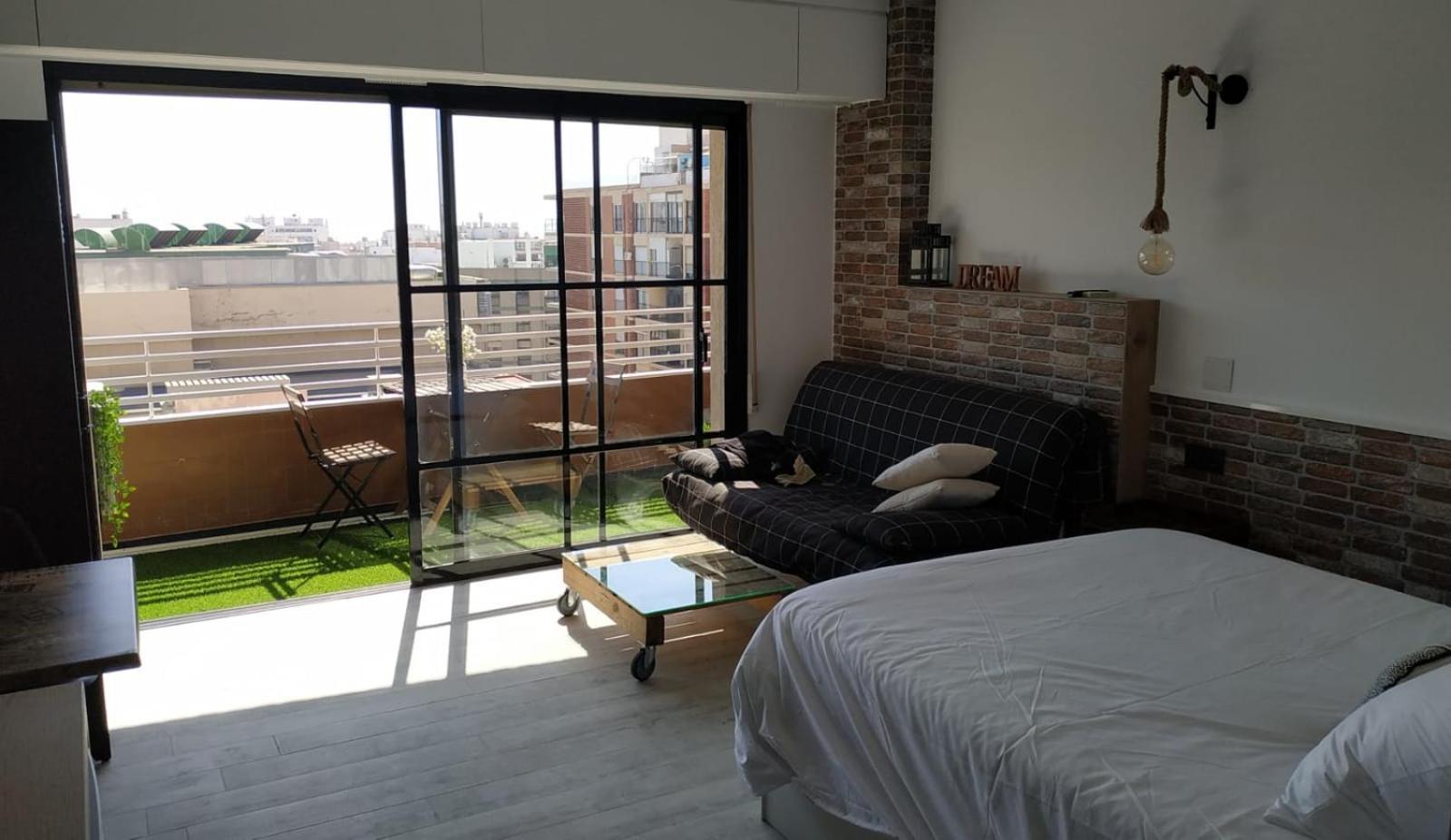Estudiotel 95 Centro Alicante Ngoại thất bức ảnh