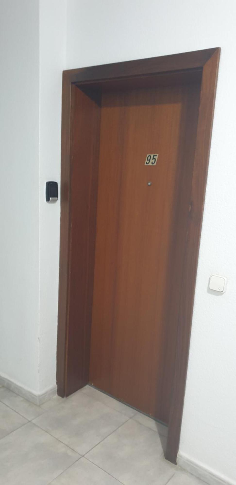 Estudiotel 95 Centro Alicante Ngoại thất bức ảnh